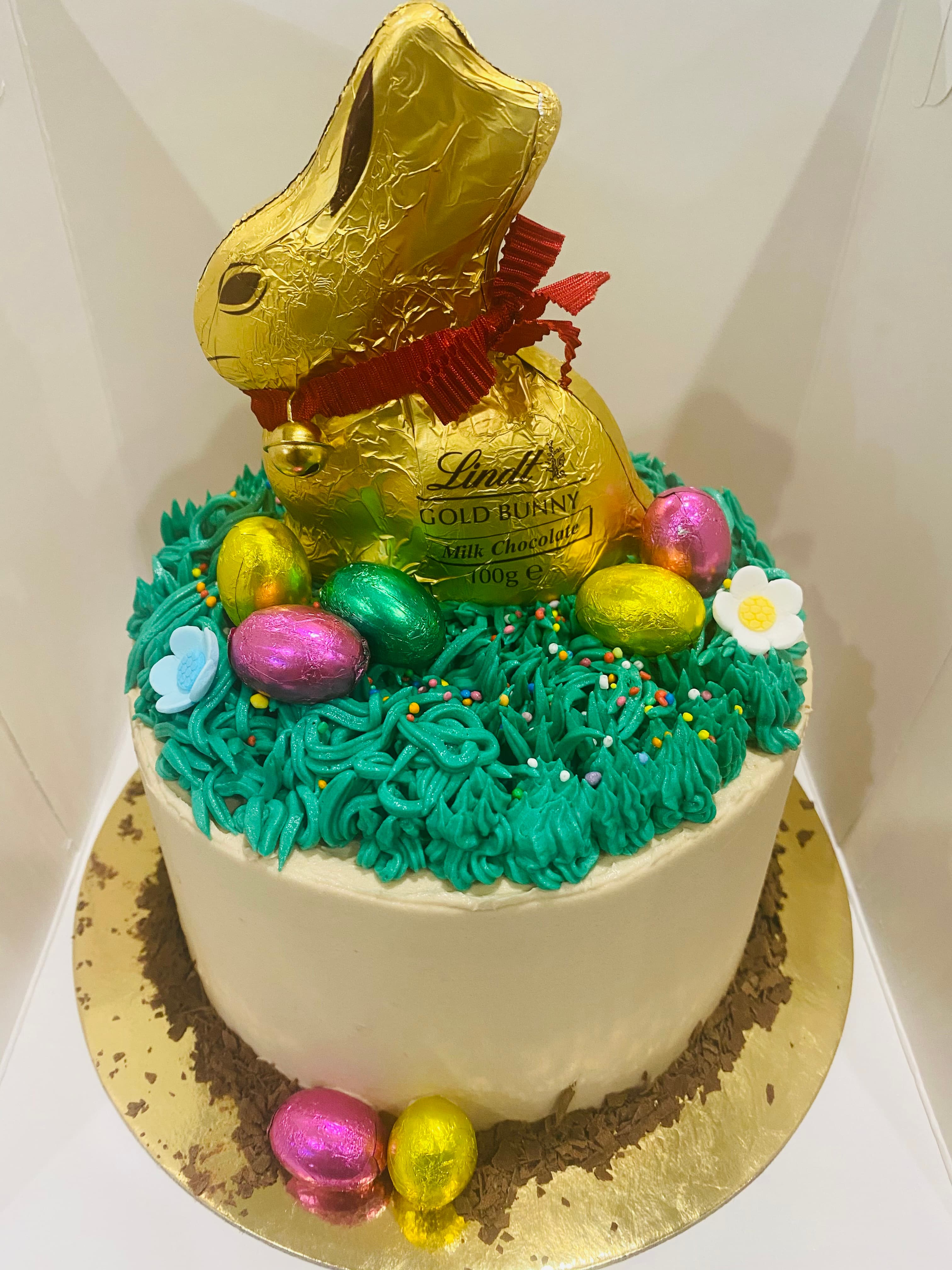 Easter Round Cake