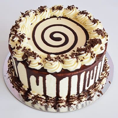 Molten Chocolate Round Cake
